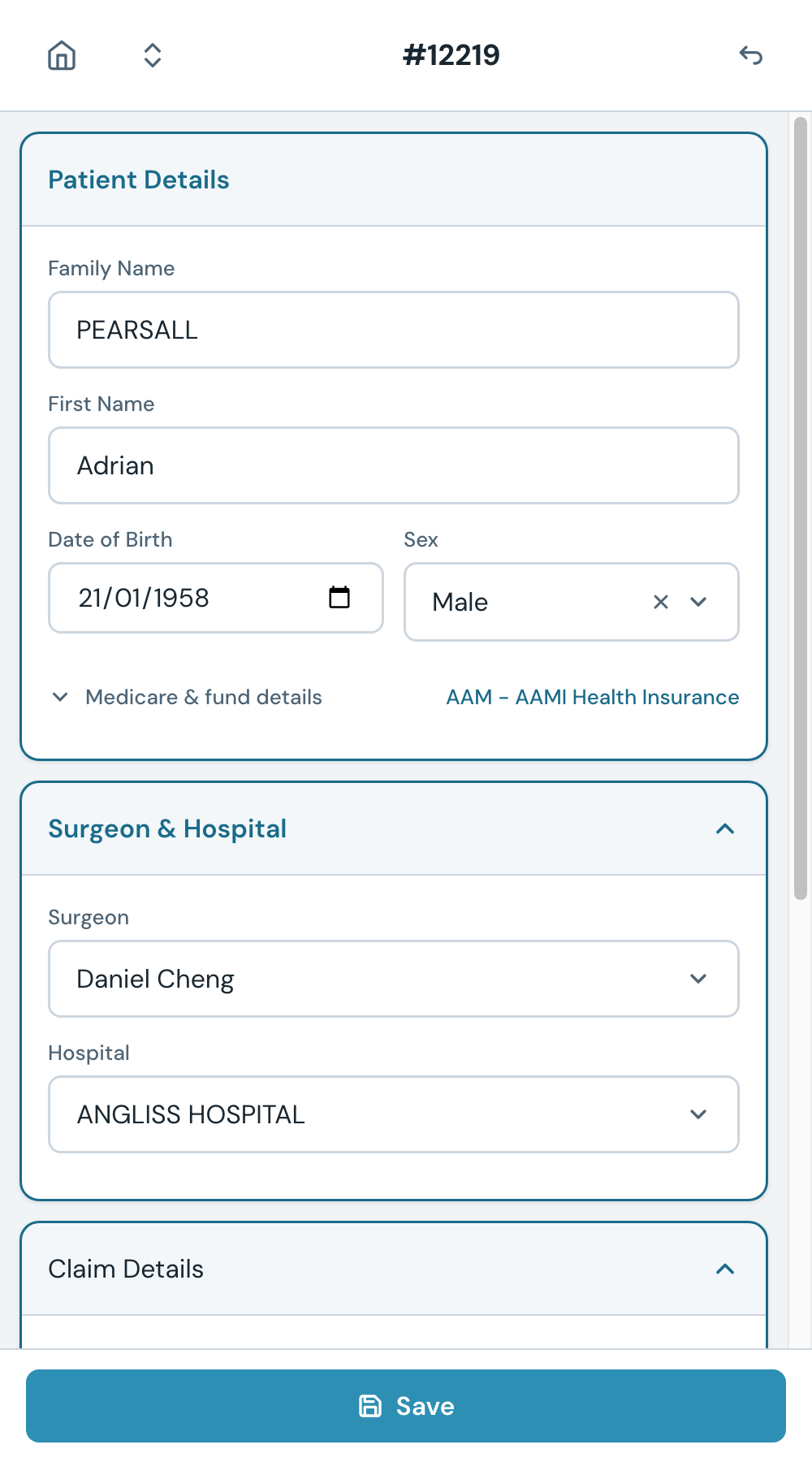 An existing invoice open for editing. All fields are active and the assist item card shows the current calculation.